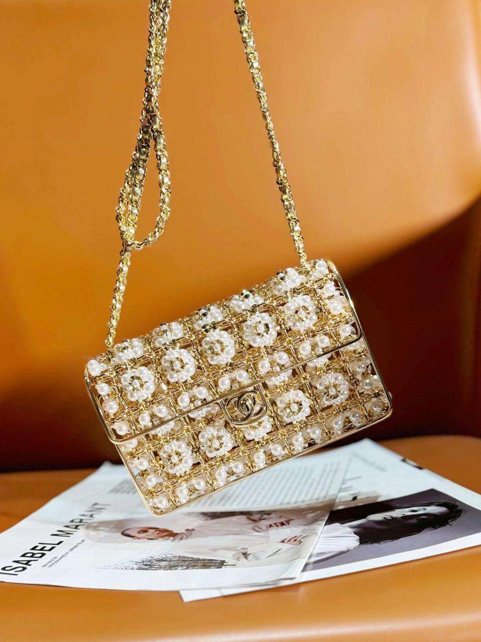 Ladies Chanel bags Lilly Onlines
