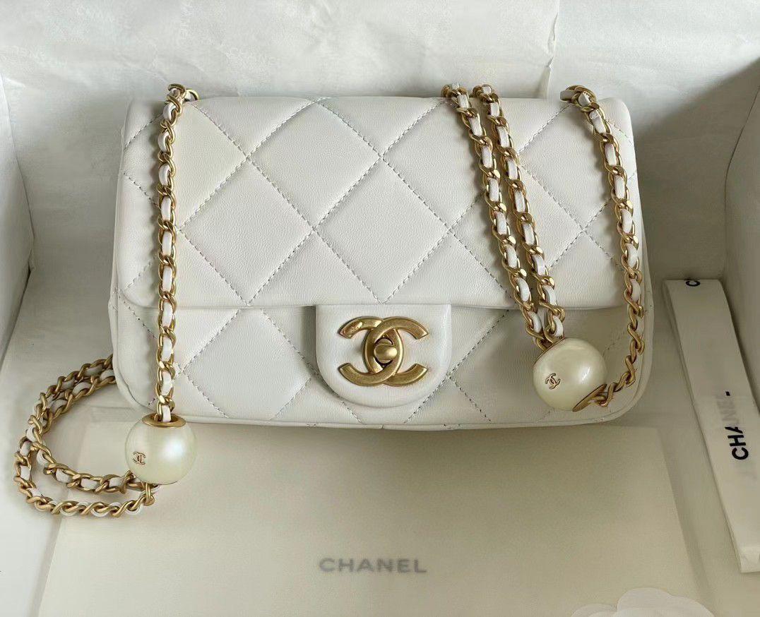 Ladies Chanel bags Lilly Onlines