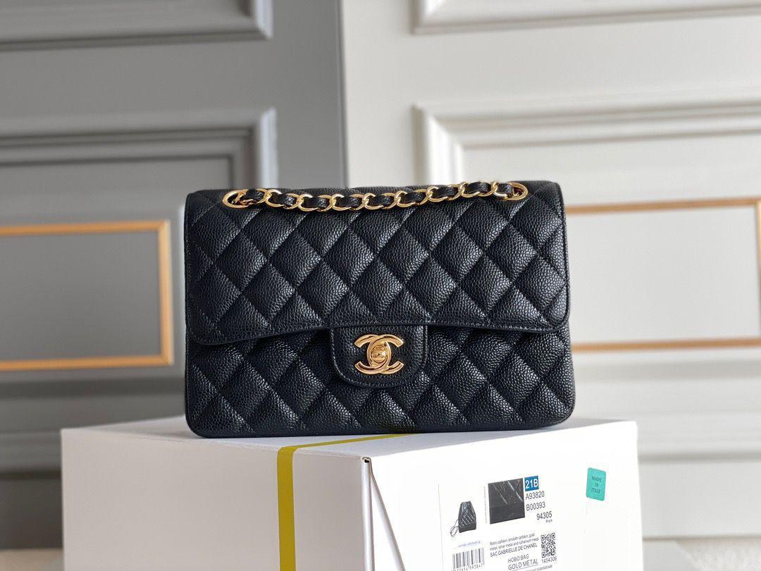 Ladies Chanel bags Lilly Onlines