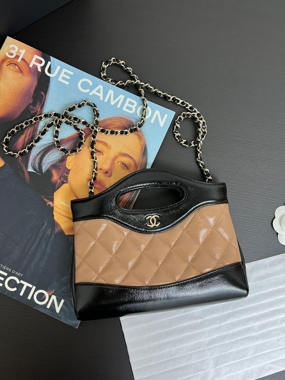 Ladies Chanel bags Lilly Onlines