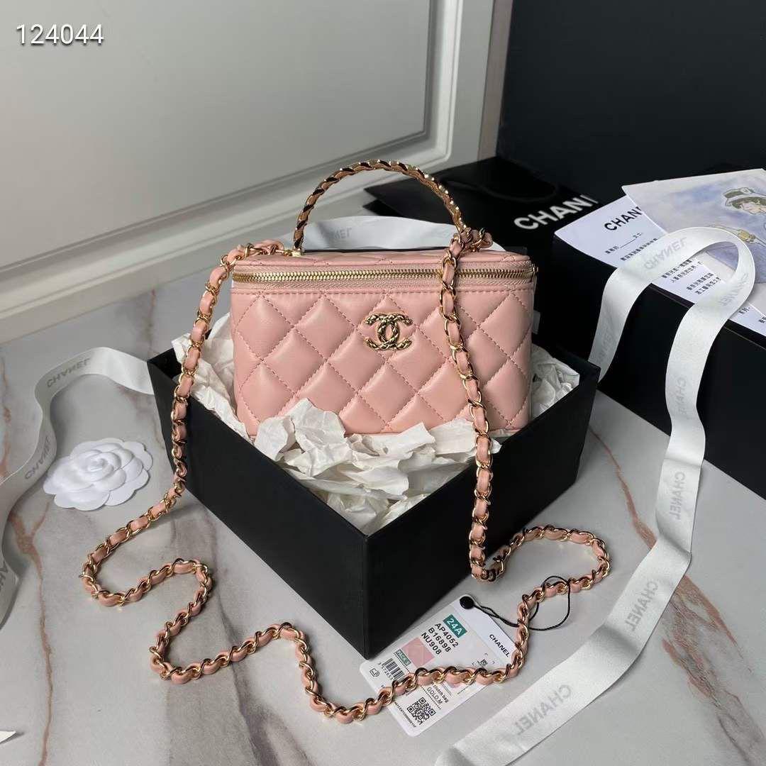 Ladies Chanel bags Lilly Onlines