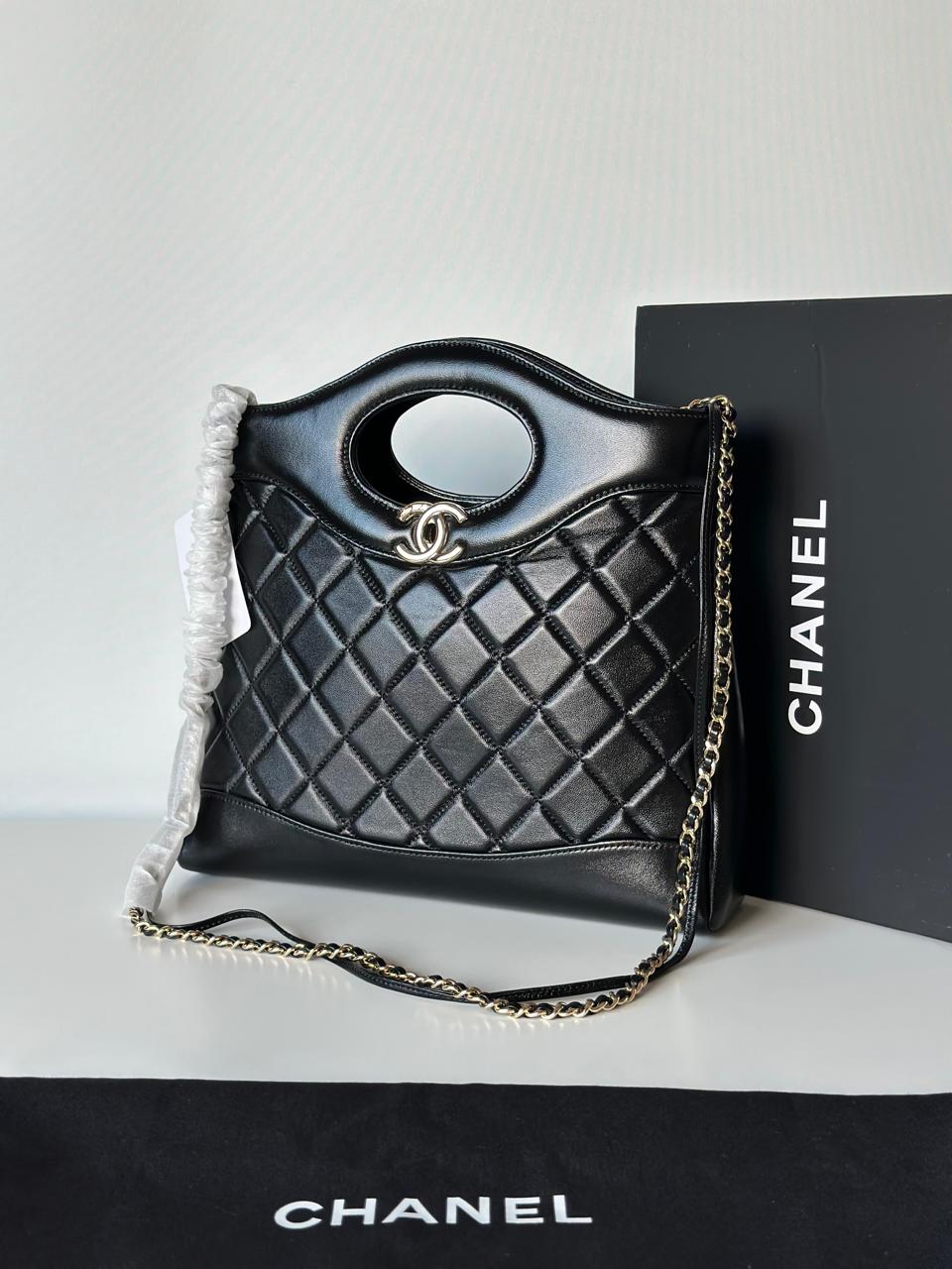 Ladies Chanel bags Lilly Onlines