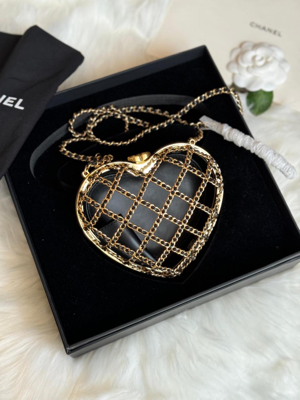 Ladies Chanel bags Lilly Onlines