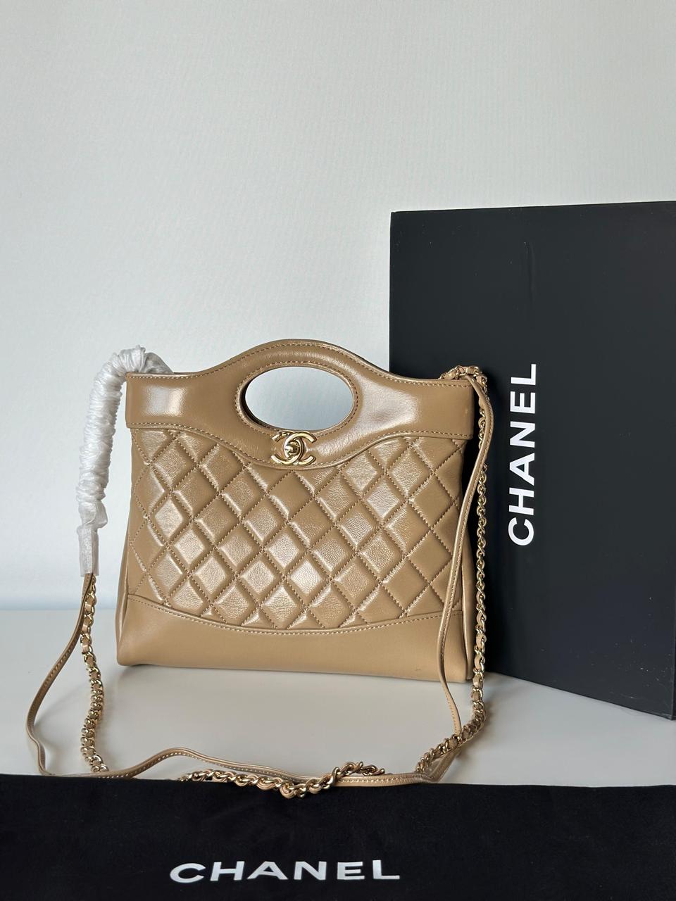Ladies Chanel bags Lilly Onlines