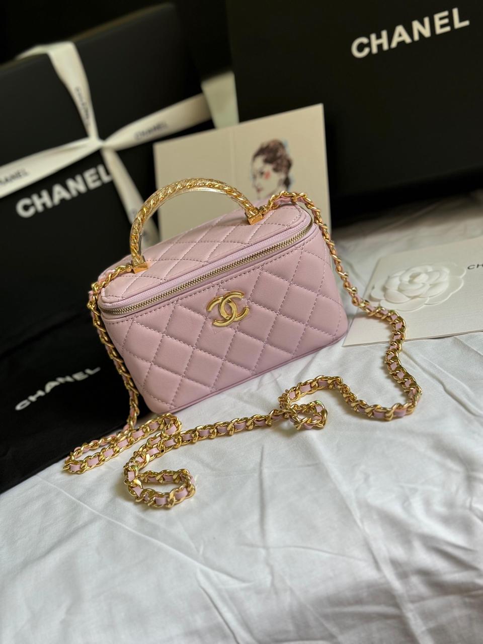 Ladies Chanel bags Lilly Onlines