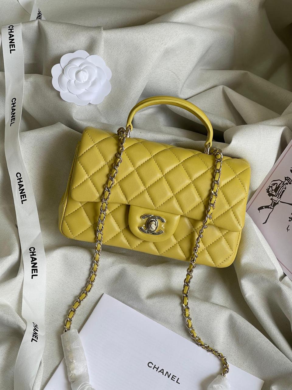 Ladies Chanel bags Lilly Onlines