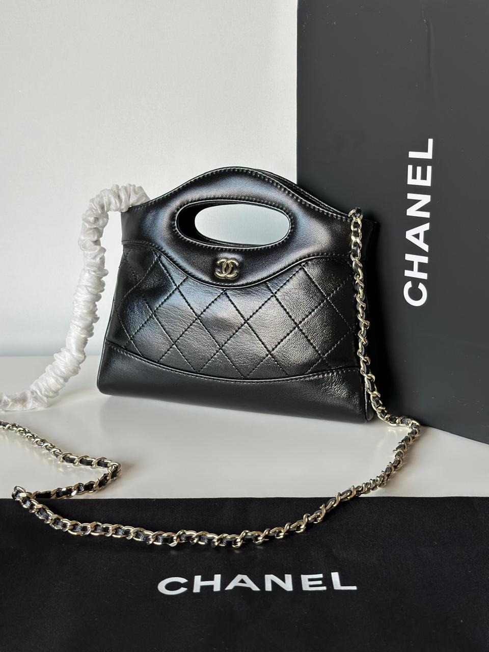 Ladies Chanel bags Lilly Onlines