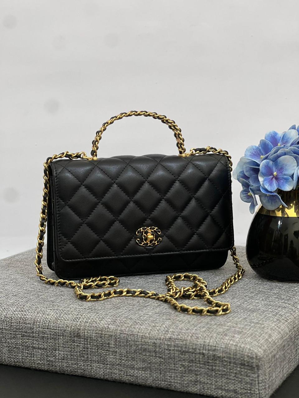 Ladies Chanel bags Lilly Onlines
