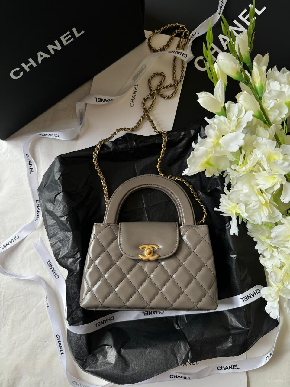 Ladies Chanel bags Lilly Onlines