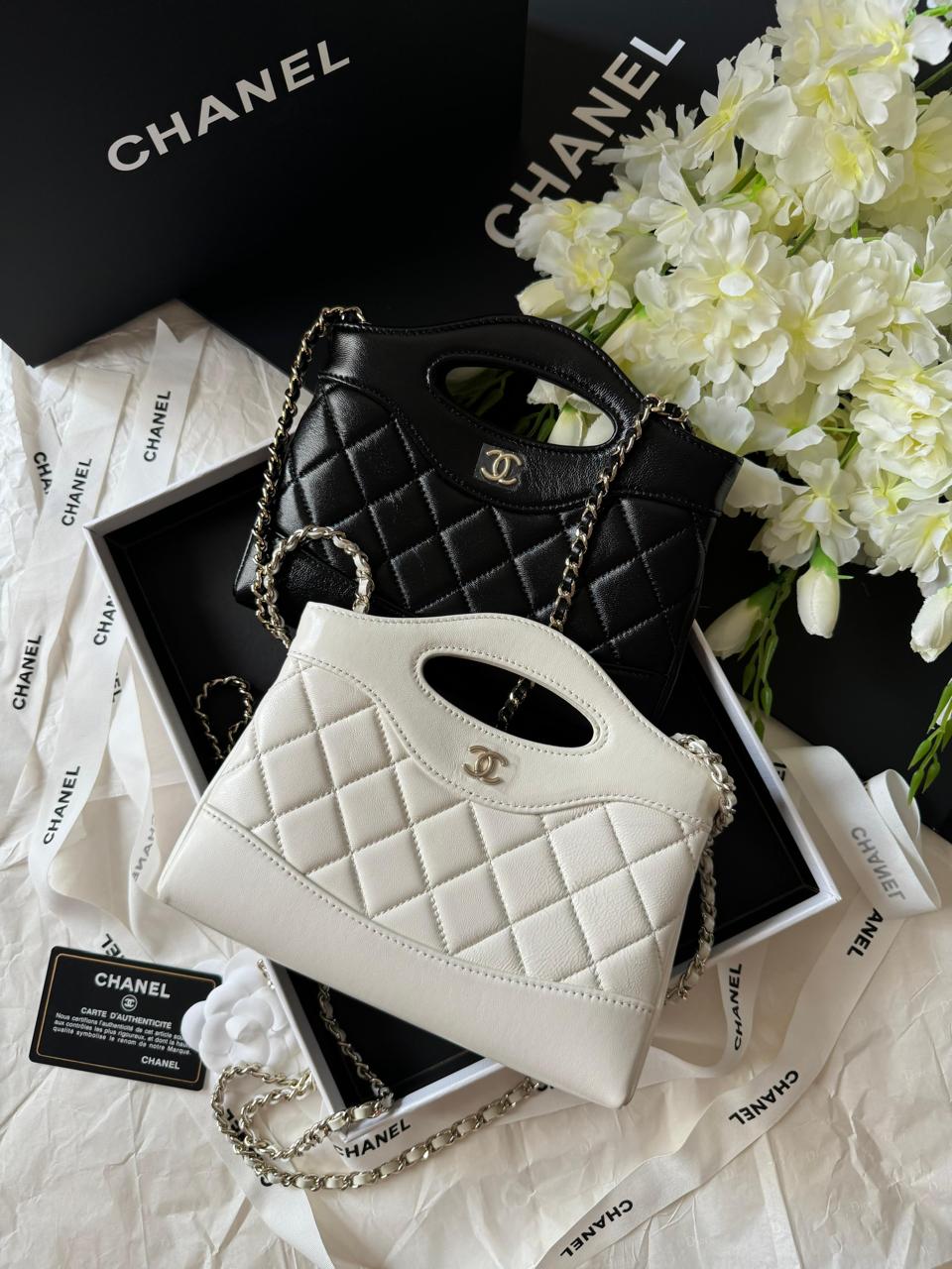 Ladies Chanel bags Lilly Onlines