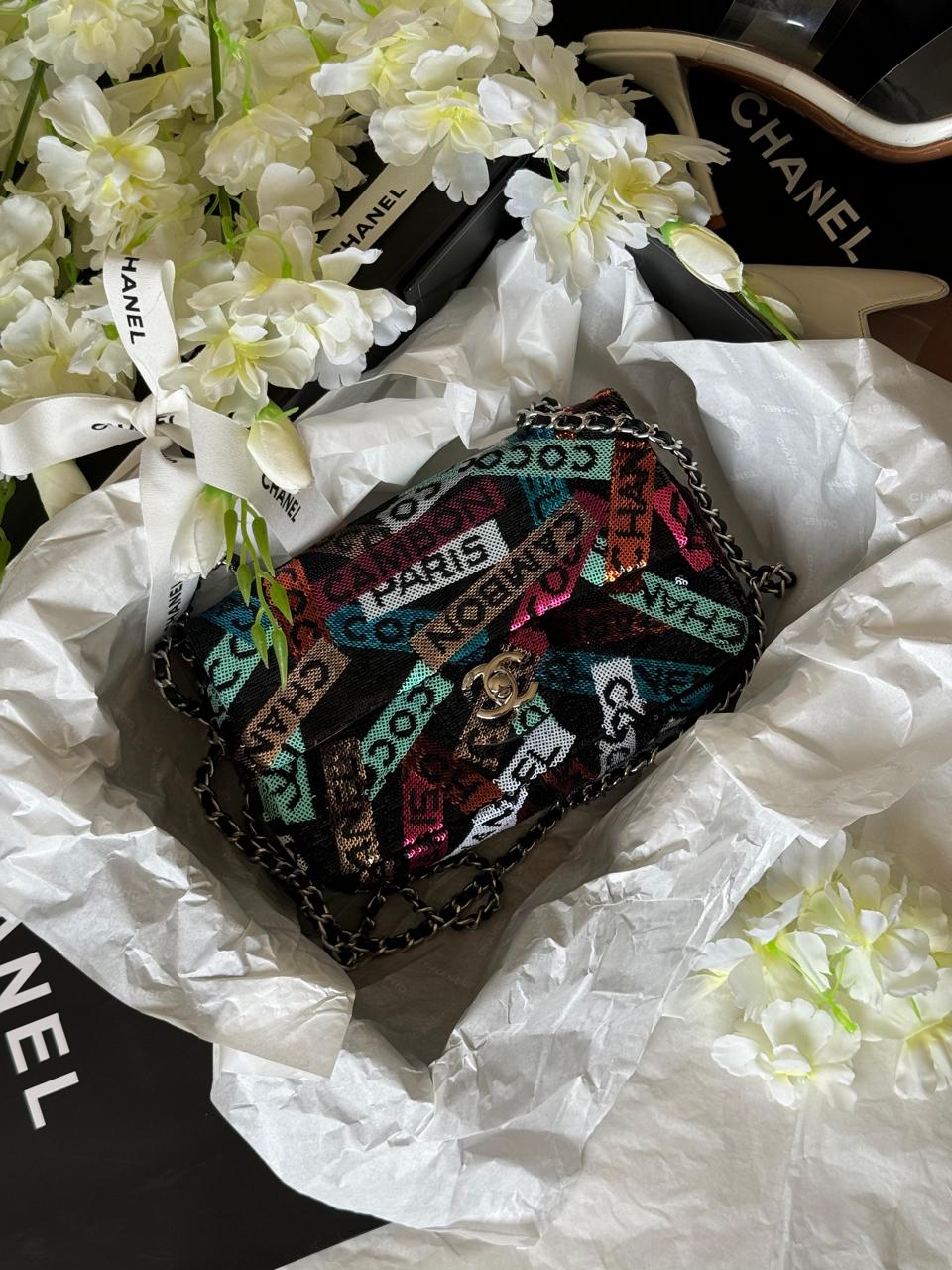 Ladies Chanel bags Lilly Onlines