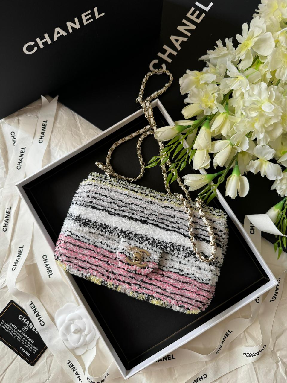 Ladies Chanel bags Lilly Onlines
