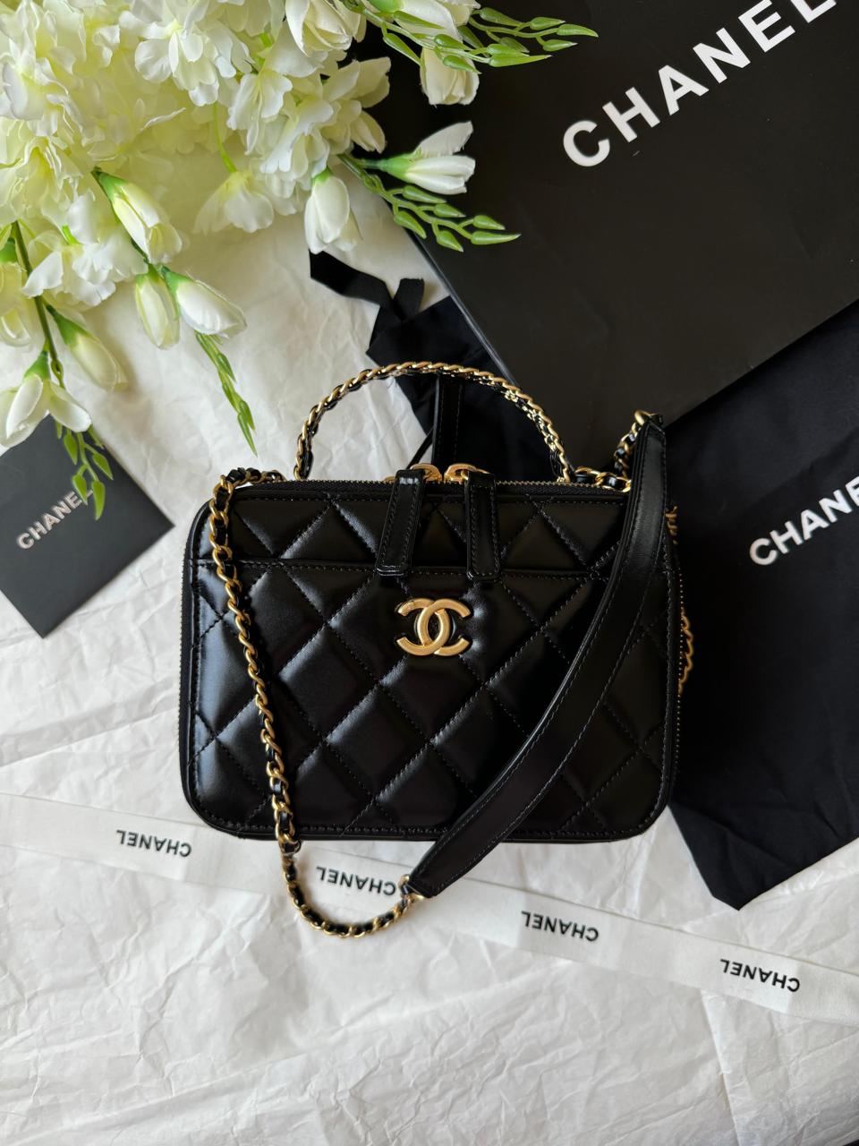 Ladies Chanel bags Lilly Onlines