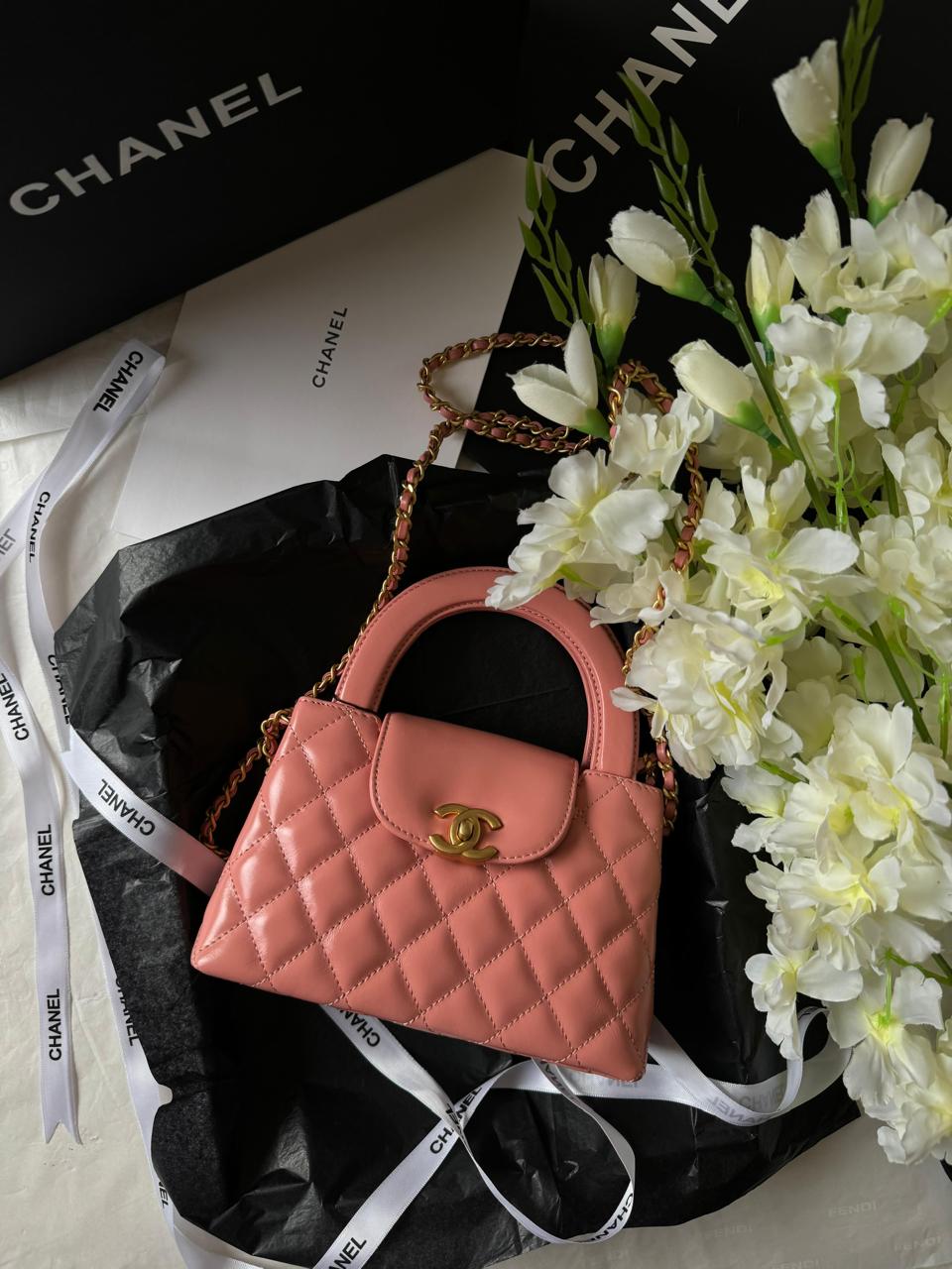 Ladies Chanel bags Lilly Onlines
