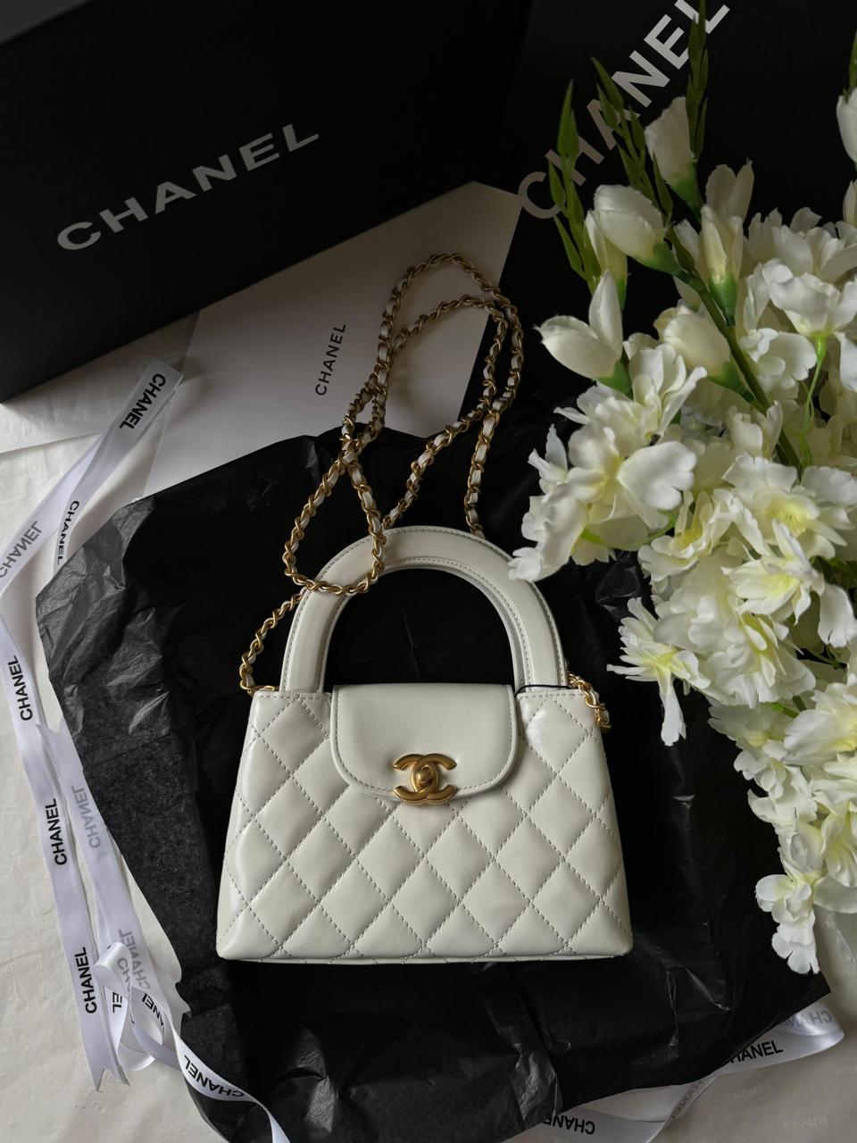 Ladies Chanel bags Lilly Onlines