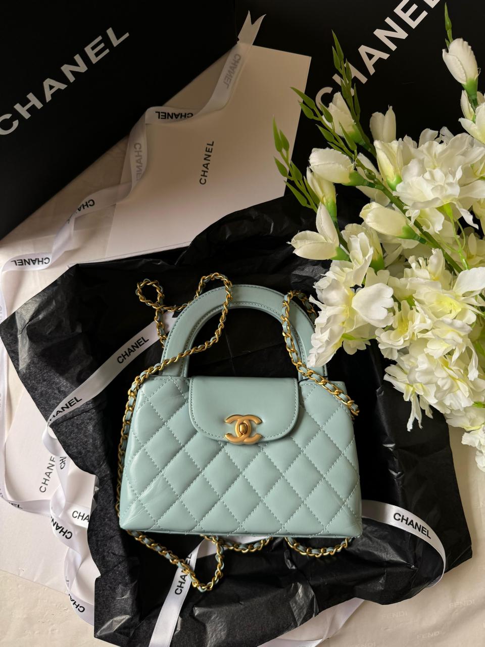 Ladies Chanel bags Lilly Onlines