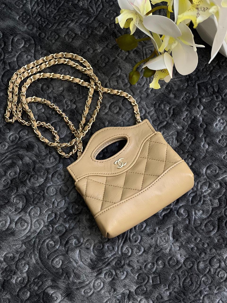 Ladies Chanel bags Lilly Onlines