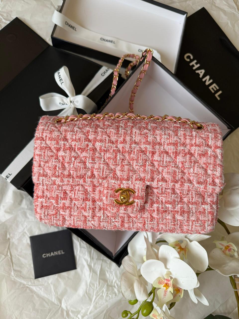 Ladies Chanel bags Lilly Onlines