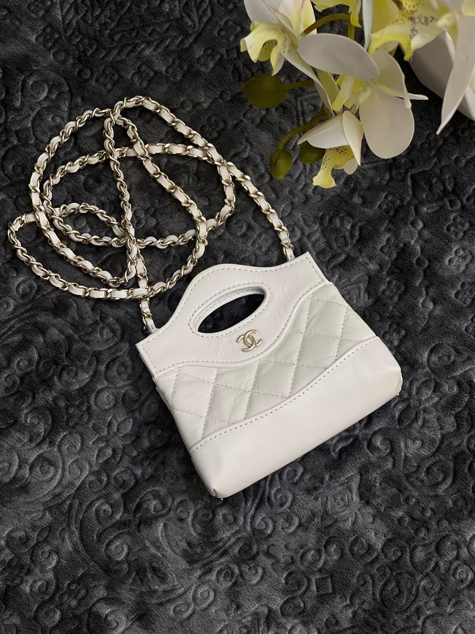 Ladies Chanel bags Lilly Onlines