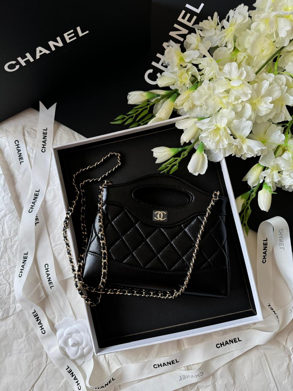 Ladies Chanel bags Lilly Onlines