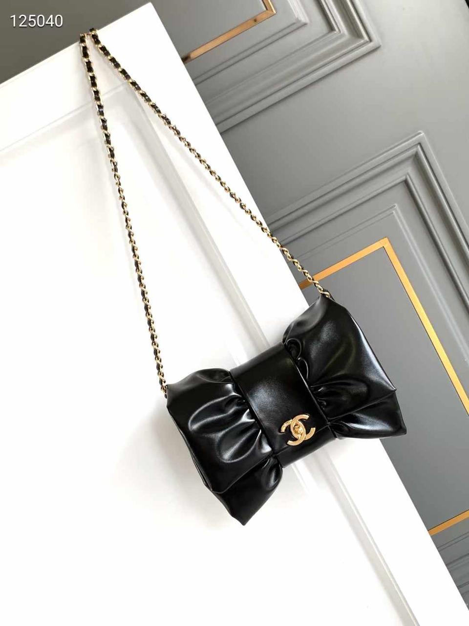Ladies Chanel bags Lilly Onlines