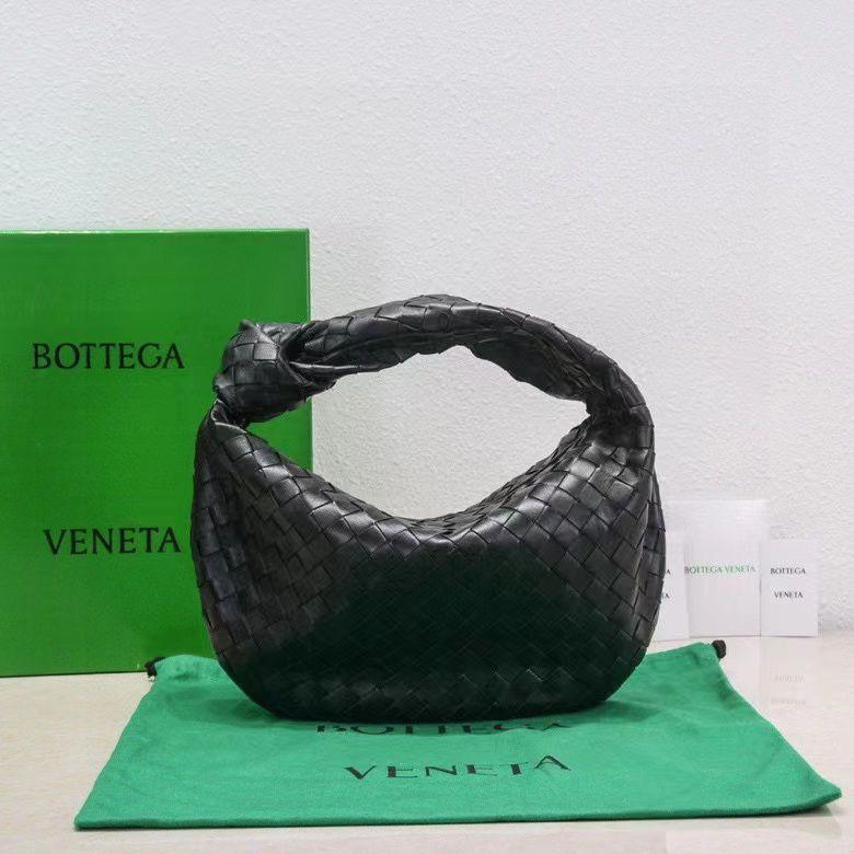 Ladies Bottega bags Lilly Onlines