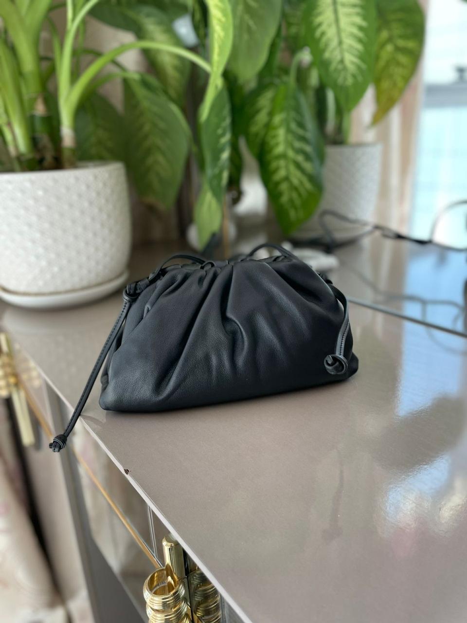 Ladies Bottega bags Lilly Onlines