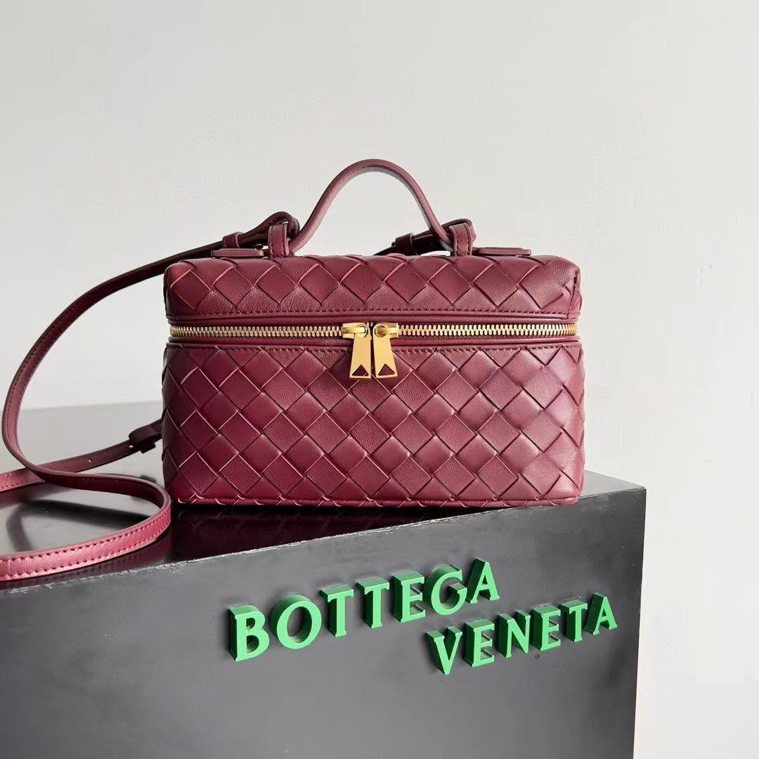 Ladies Bottega bags Lilly Onlines