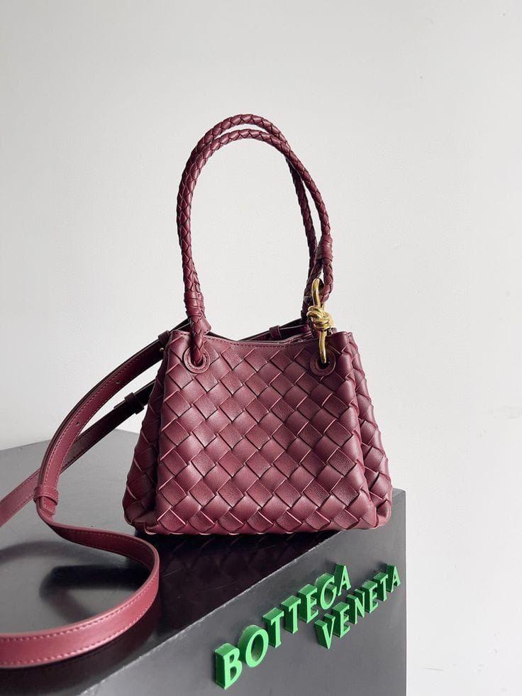 Ladies Bottega bags Lilly Onlines