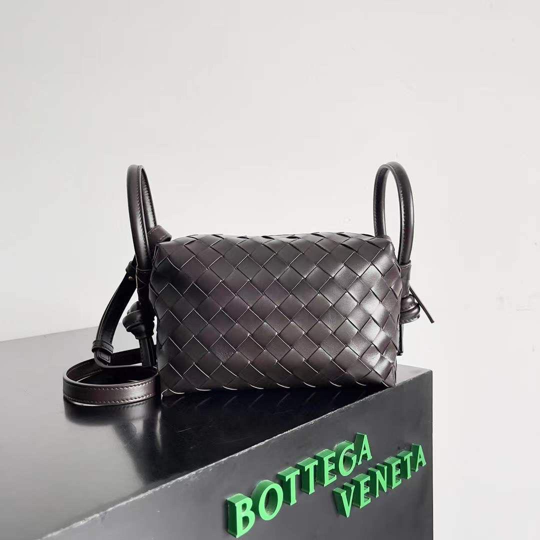 Ladies Bottega bags Lilly Onlines