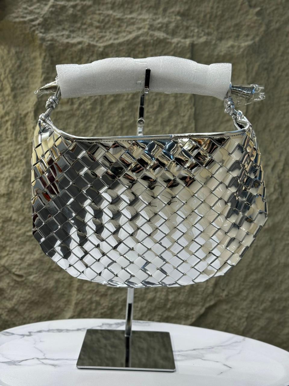 Ladies Bottega bags Lilly Onlines