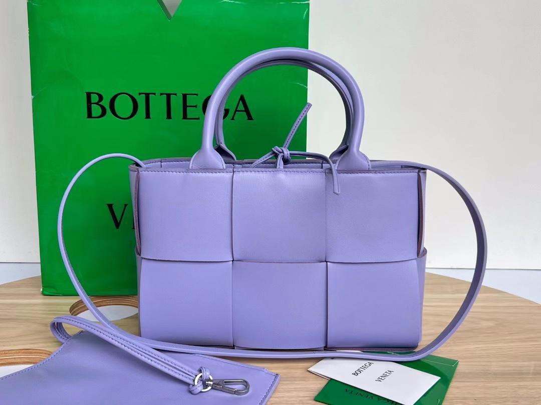 Ladies Bottega bags Lilly Onlines