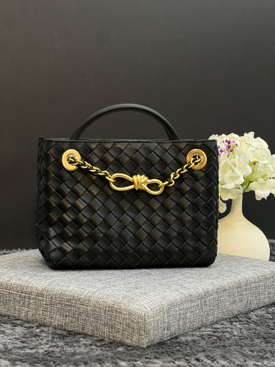 Ladies Bottega bags Lilly Onlines