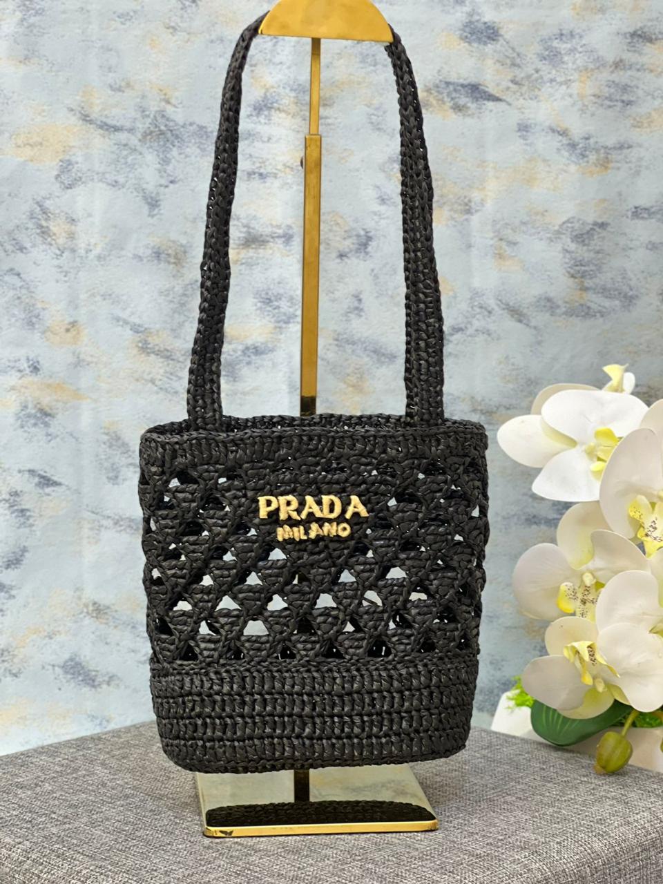 Ladies Prada bags Lilly Onlines