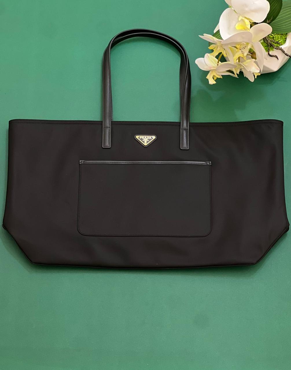 Ladies Prada bags Lilly Onlines