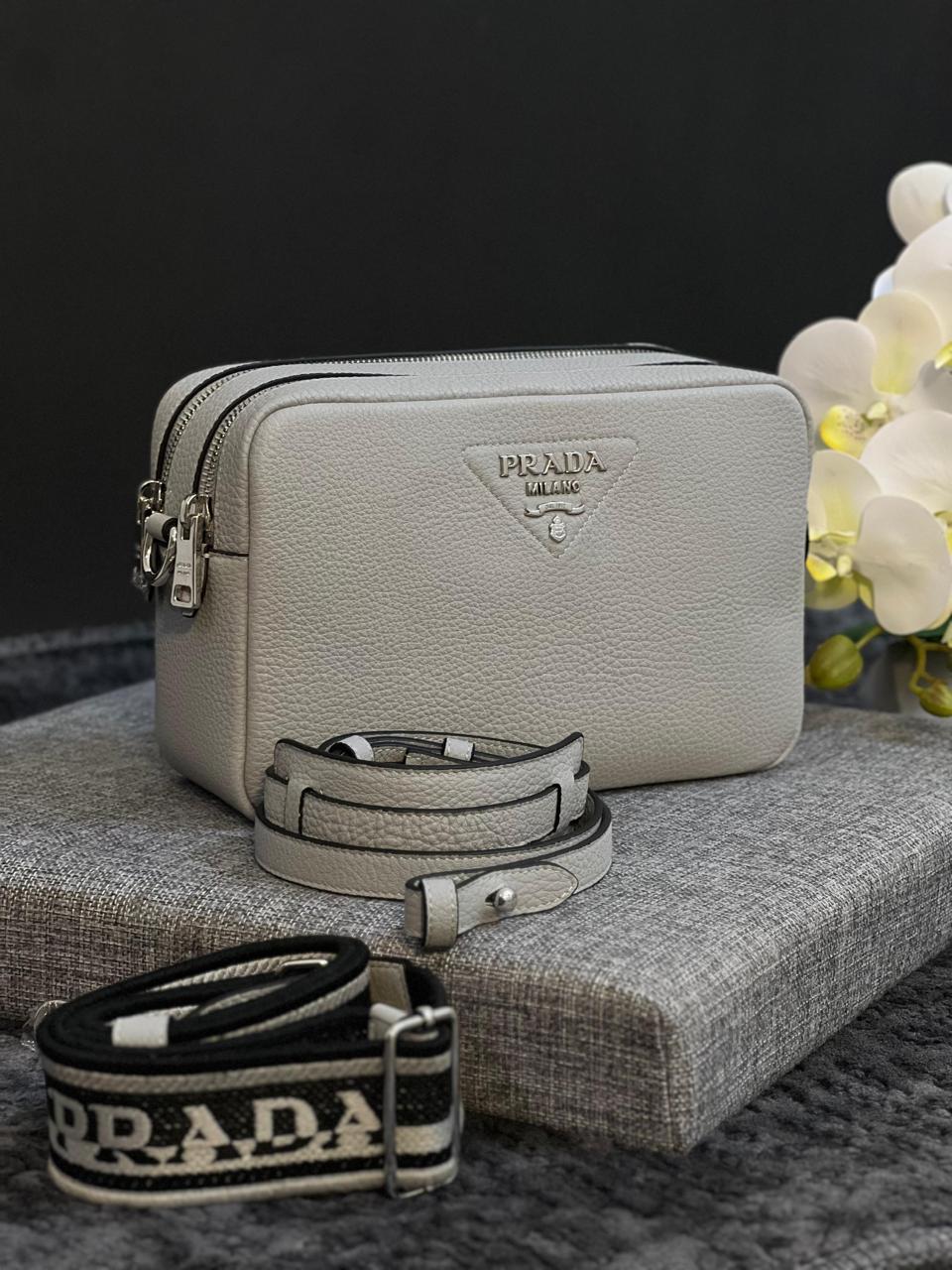 Ladies Prada bags Lilly Onlines