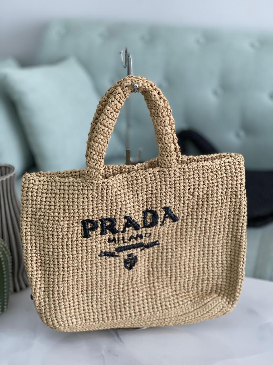 Ladies Prada bags Lilly Onlines