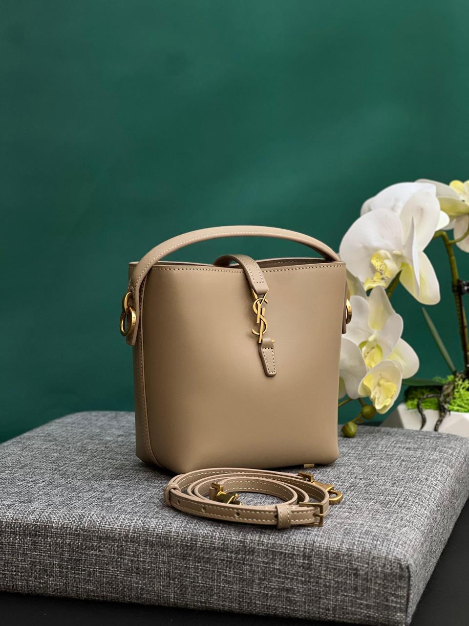 Ladies YSL bags Lilly Onlines