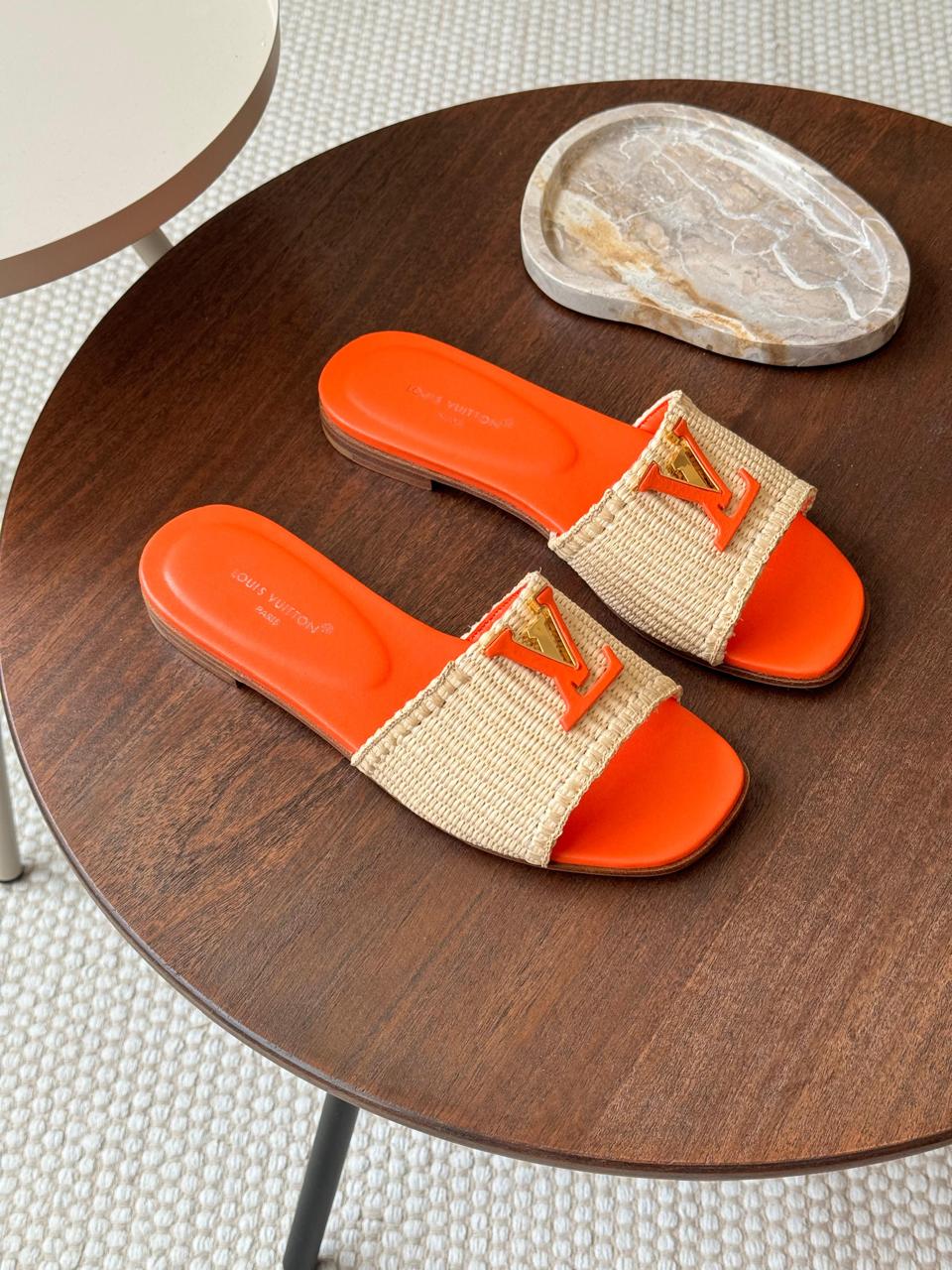 Ladies flats Lilly Onlines
