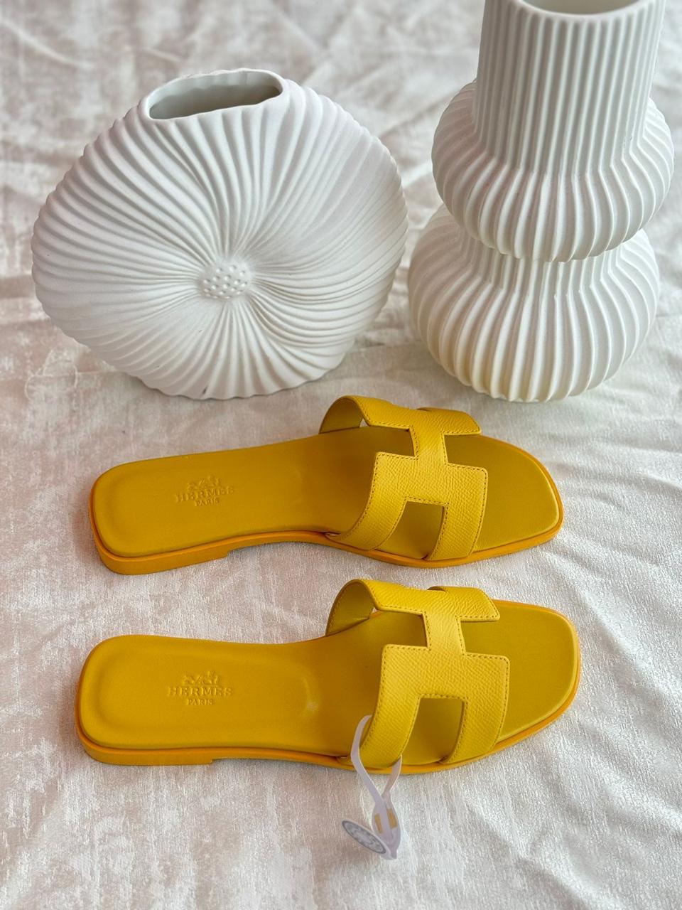 Ladies flats Lilly Onlines