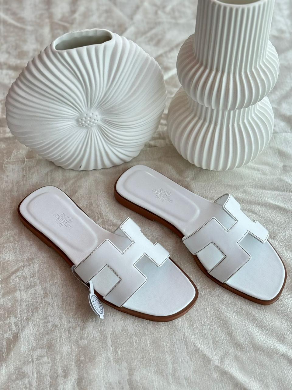 Ladies flats Lilly Onlines