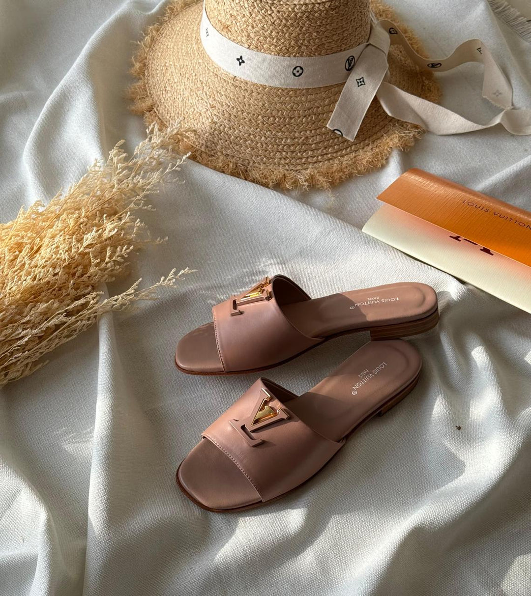 Ladies flats Lilly Onlines