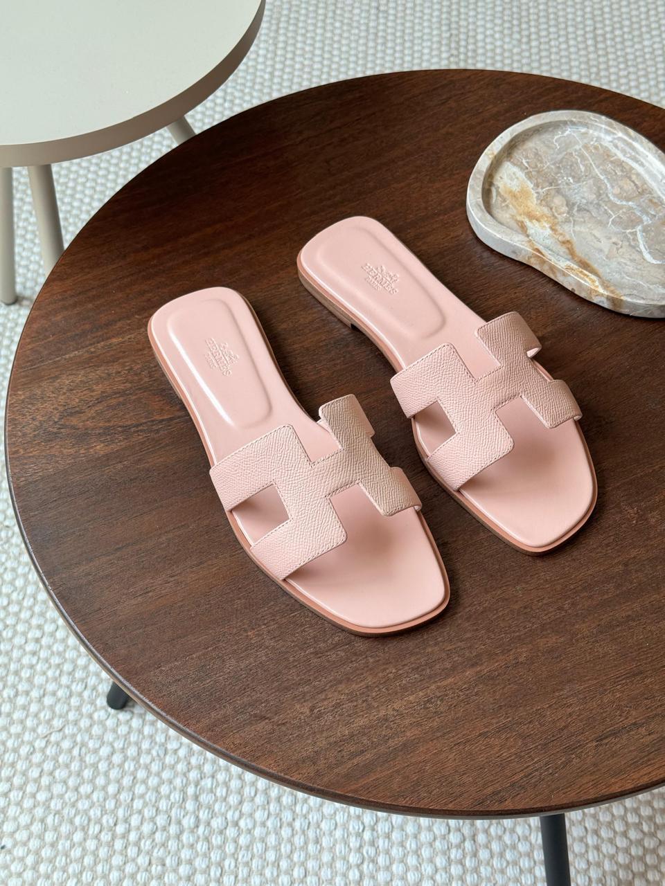 Ladies flats Lilly Onlines
