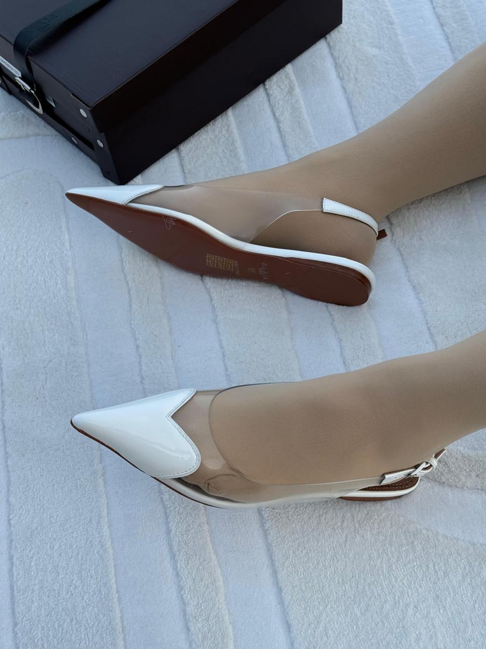 Ladies flats Lilly Onlines