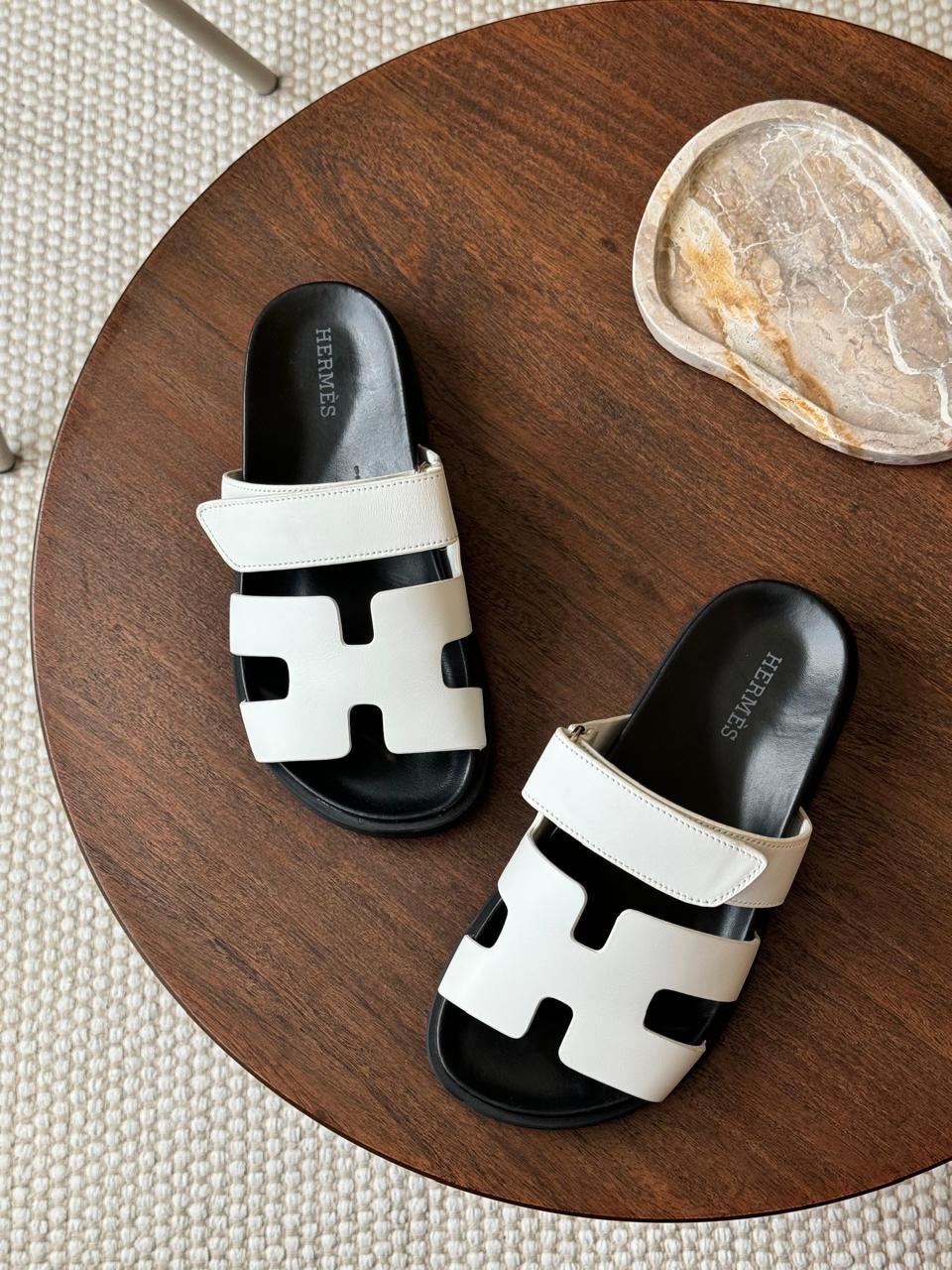 Ladies flats Lilly Onlines