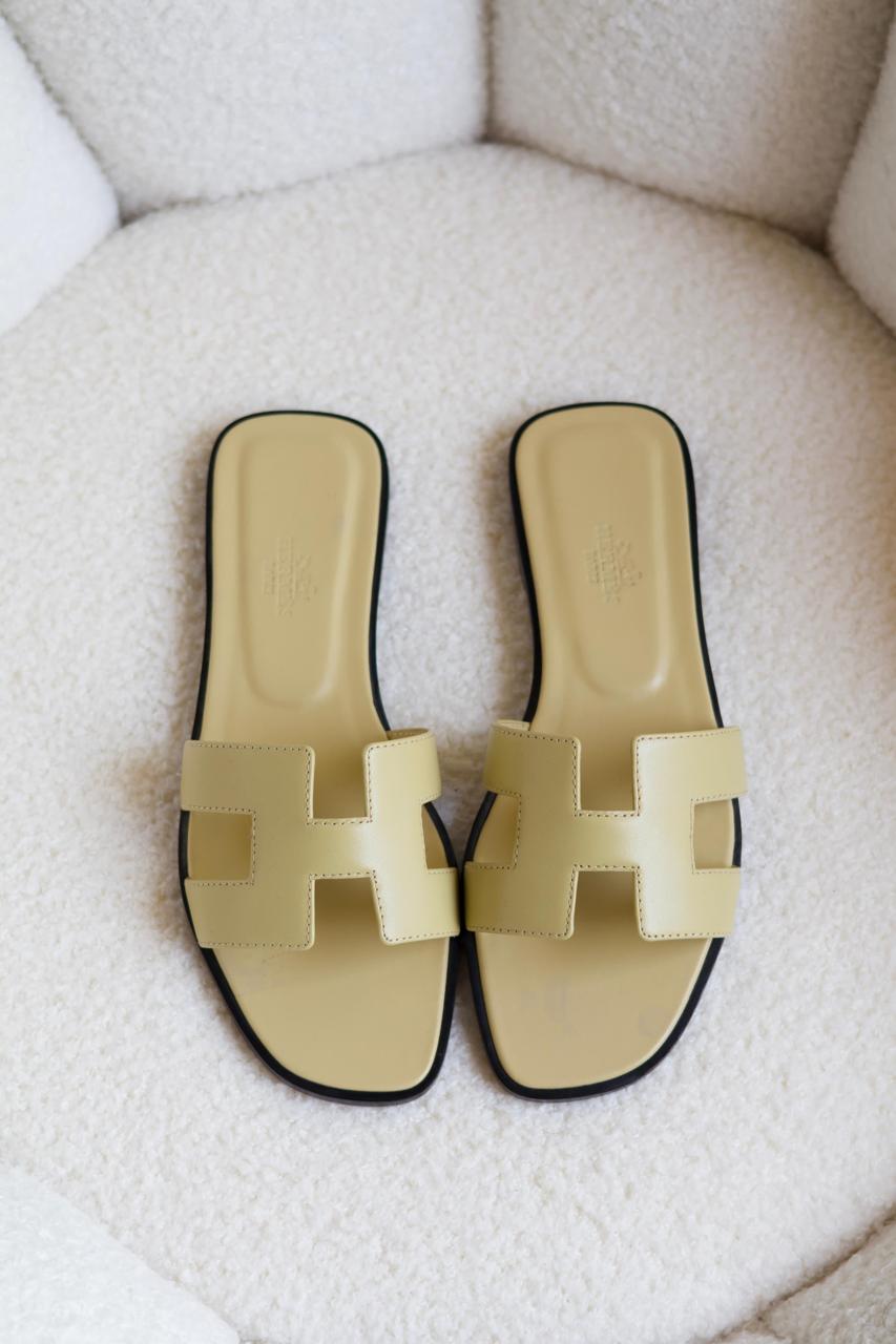 Ladies flats Lilly Onlines