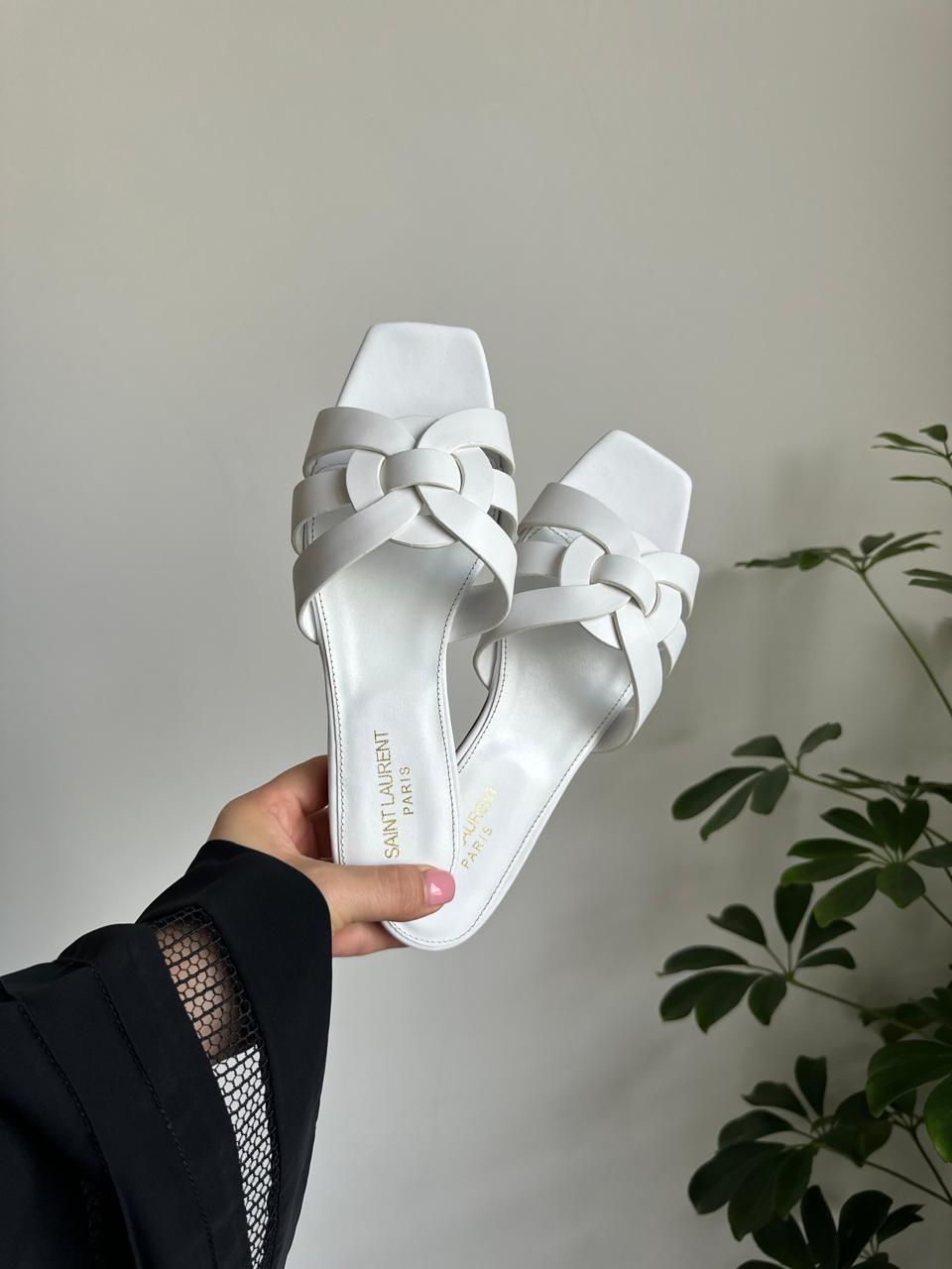 Ladies flats Lilly Onlines