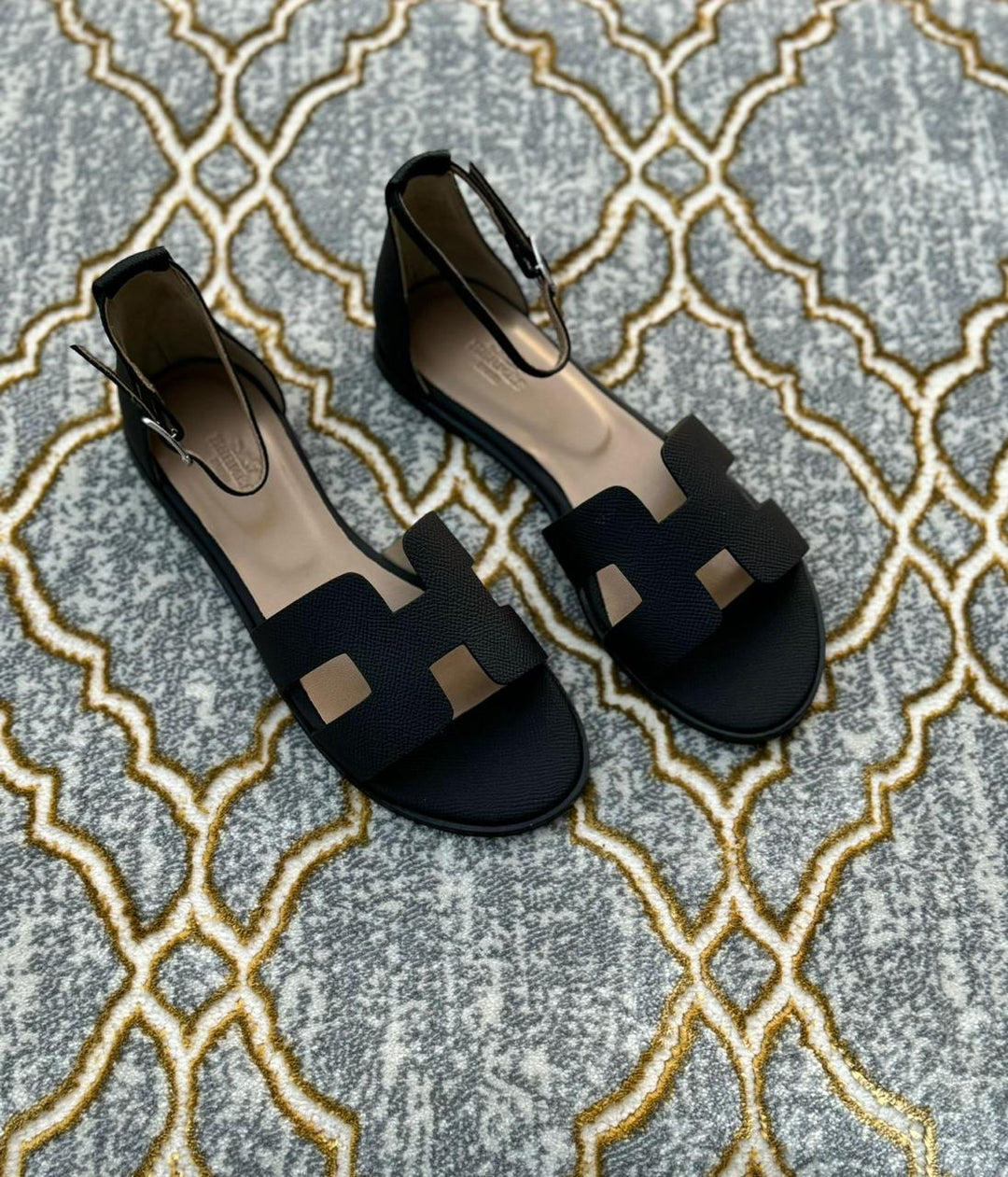 Ladies flats Lilly Onlines