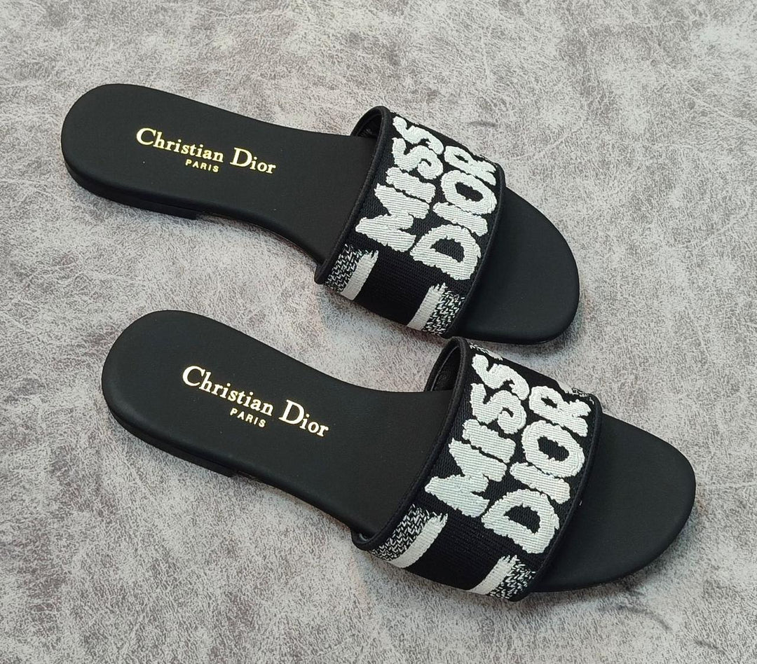 Ladies flats Lilly Onlines