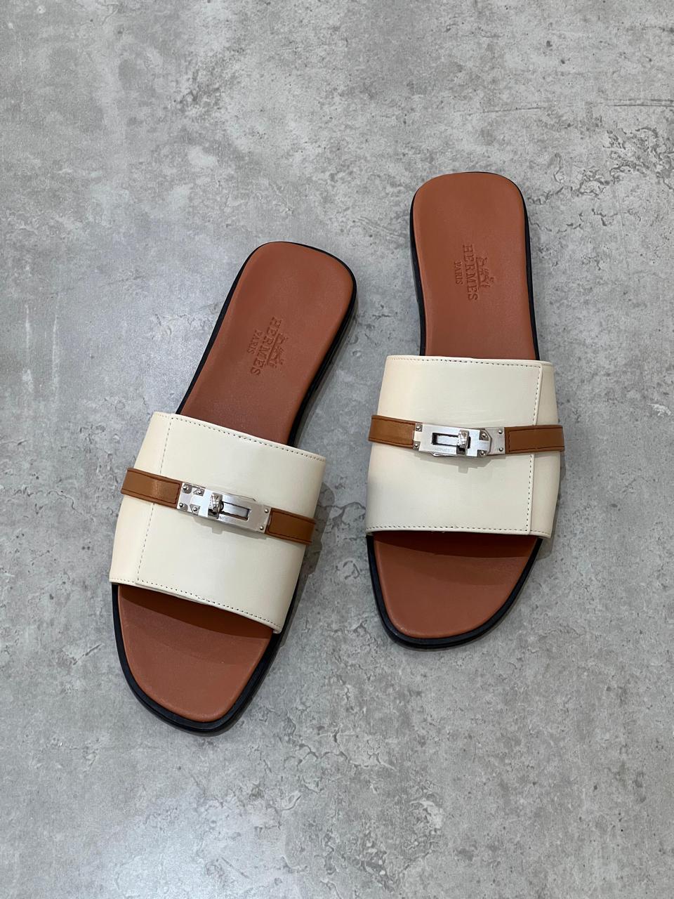 Ladies flats Lilly Onlines